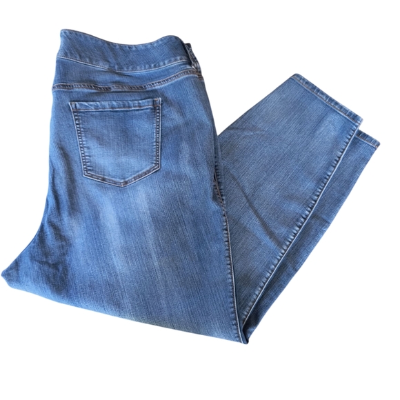 Torrid Skinny Jeans Size 26r - Picture 1 of 6